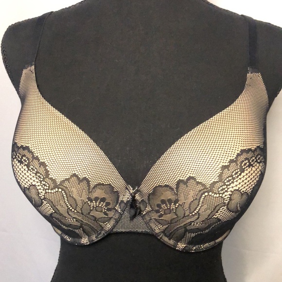 GILLIAGAN & O’MALLEY Black padded lace bra. Size 36 D. - Picture 4 of 9
